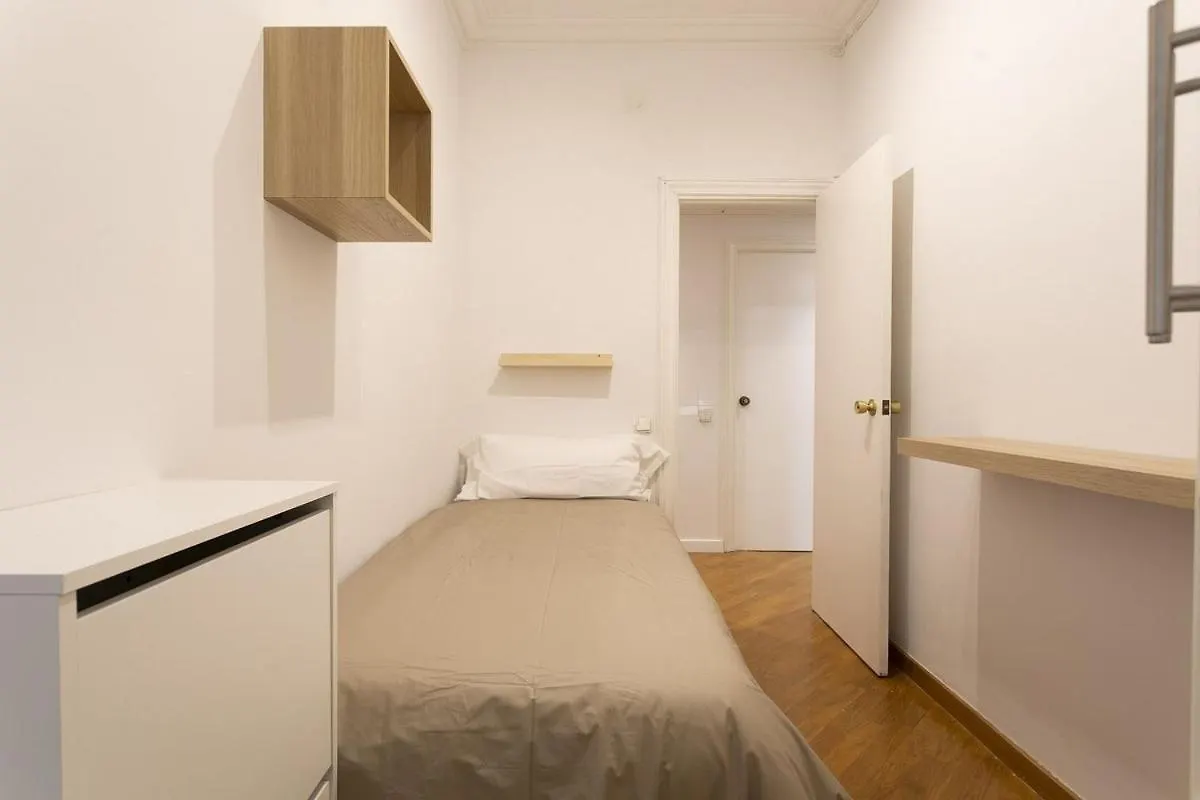 Apartment Gran Via Suites Barcelona