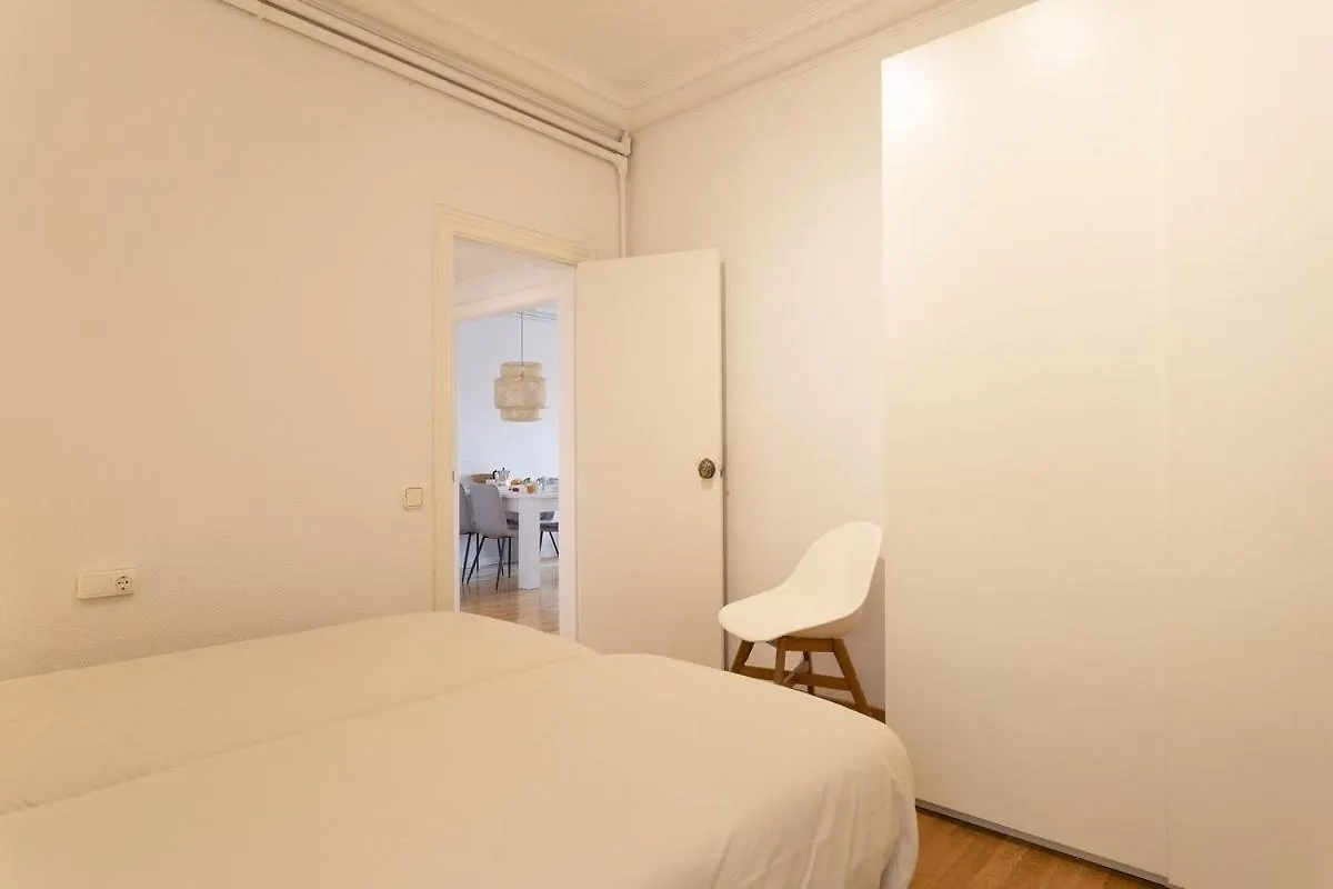 Gran Via Suites Barcelona Apartment